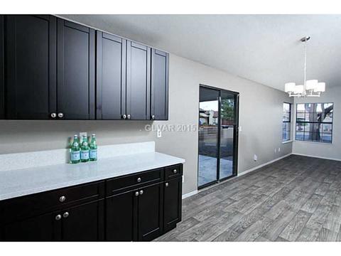 1011 Brookside Ct, Henderson, NV 89015 photo 8
