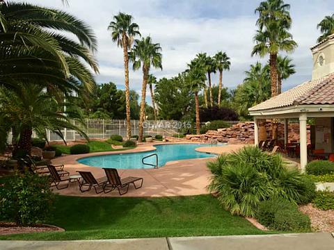 2100 Eaglepath Cir, Henderson, NV 89074 photo 18