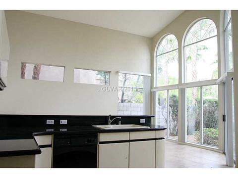 2100 Eaglepath Cir, Henderson, NV 89074 photo 6