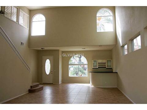 2100 Eaglepath Cir, Henderson, NV 89074 photo 3