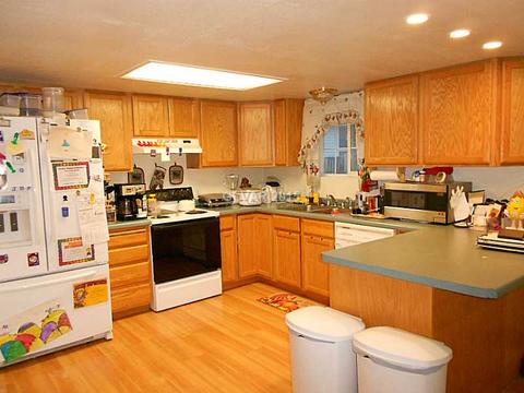 1415 Mill, Ely, NV 89301 photo 2