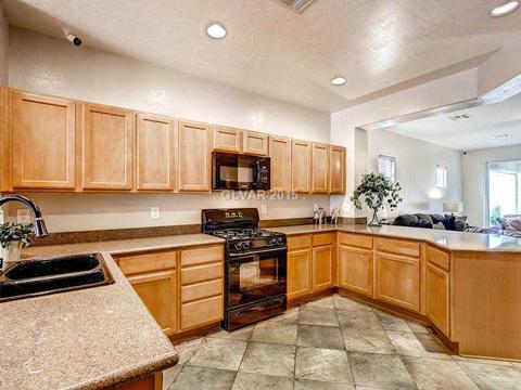 2692 Dirleton Pl, Henderson, NV 89044 photo 2
