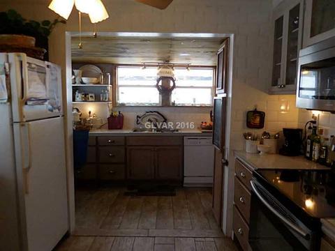 865 Pine, Ely, NV 89301 photo 3