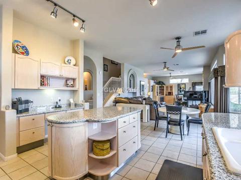 2157 Eaglepath Cir, Henderson, NV 89074 photo 9