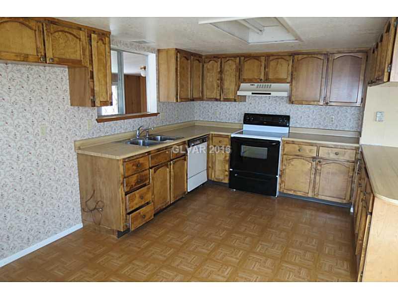 1080 Mountain Vw, Ely, NV 89301 photo 9