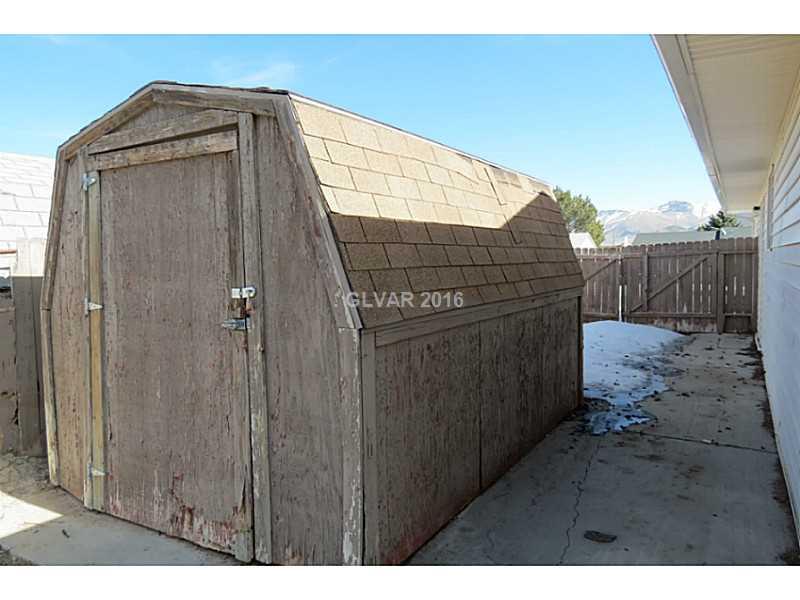 1080 Mountain Vw, Ely, NV 89301 photo 5