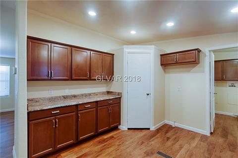 375 Apache Pl, Henderson, NV 89015 photo 7