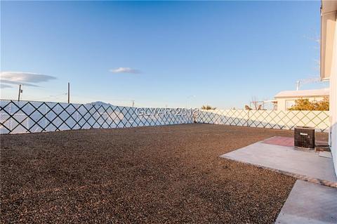 375 Apache Pl, Henderson, NV 89015 photo 3