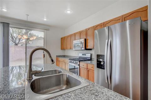 784 Vortex Ave, Henderson, NV 89002 photo 8