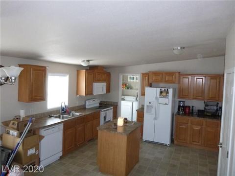 672 Murry St, Ely, NV 89301 photo 6