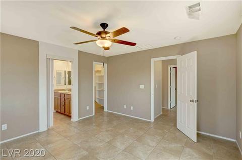682 Swift Eagle Ave, Henderson, NV 89015 photo 20
