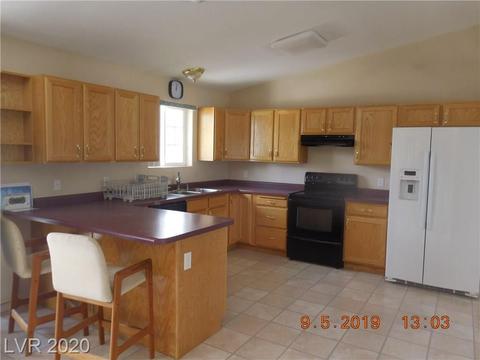1220 Mountain View Dr, Ely, NV 89301 photo 2