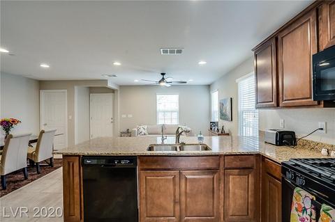 675 Swift Eagle, Henderson, NV 89015 photo 17