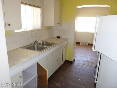 1381 Mill, Ely, NV 89301 photo 2