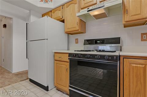 1823 Ruby Ln, Henderson, NV 89014 photo 9