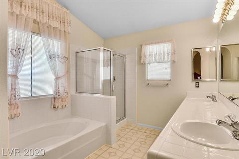 1823 Ruby Ln, Henderson, NV 89014 photo 17