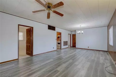 346 Basic Rd, Henderson, NV 89015 photo 2
