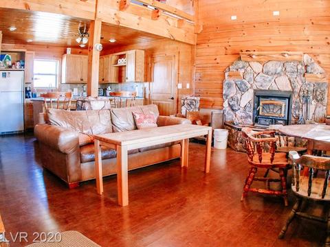 6605 Gary Ln, Caliente, NV 89008 photo 9