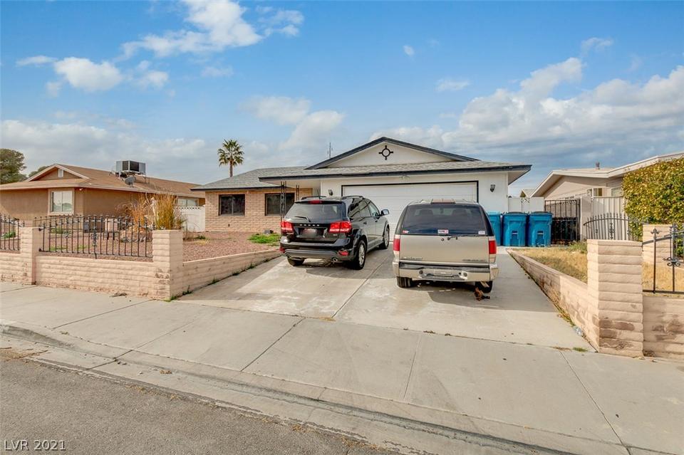  112 Candlelight St, Las Vegas, NV 89145 photo 5