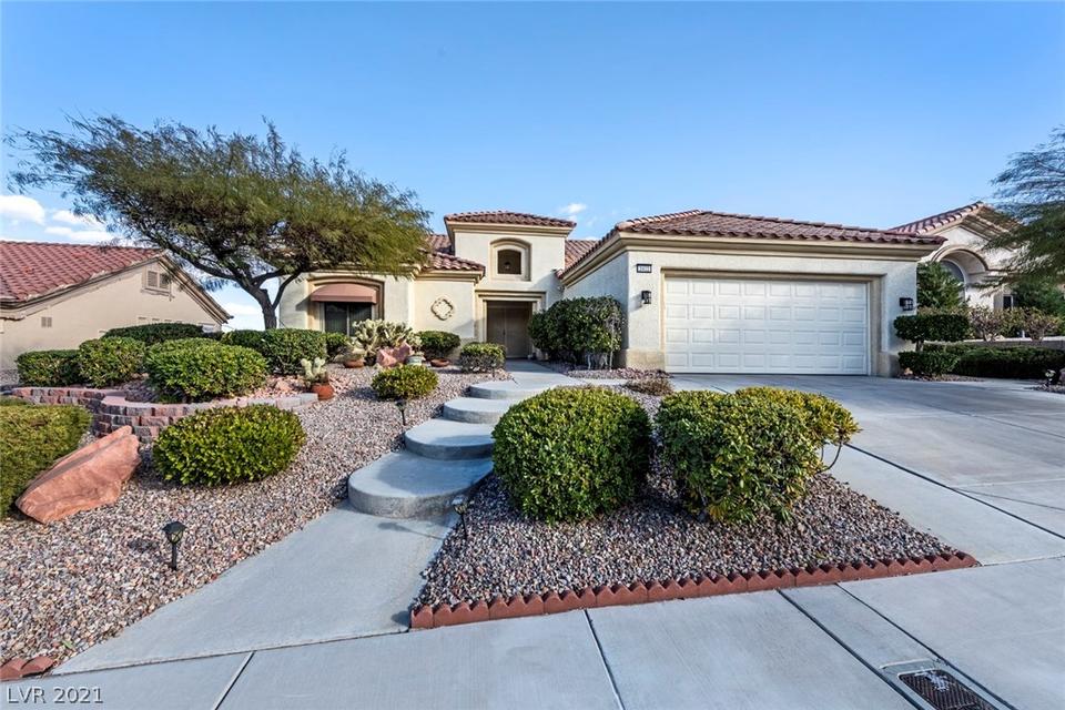  2412 Deer Lake St, Las Vegas, NV 89134 photo 2