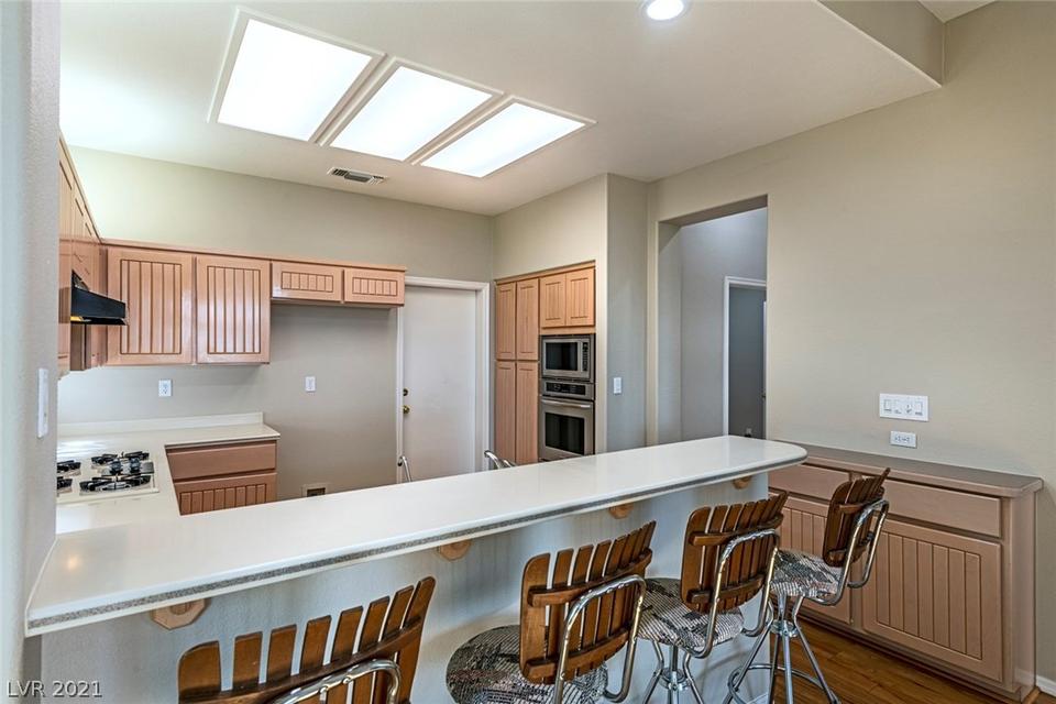  2412 Deer Lake St, Las Vegas, NV 89134 photo 8