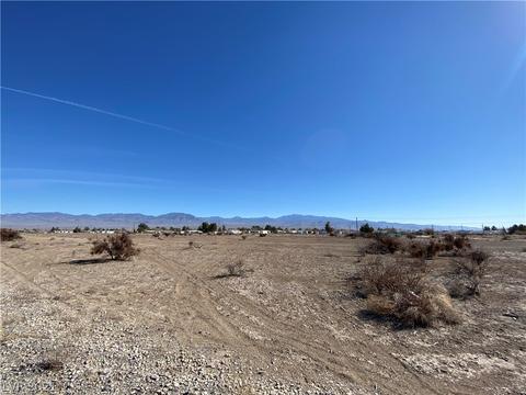 1401 Peacock Ave, Pahrump, NV 89048