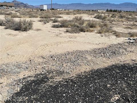 4920 W Hardy Ln, Pahrump, NV 89060