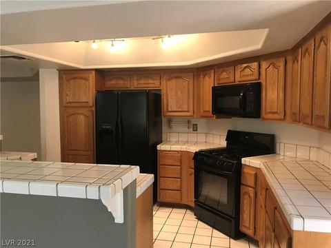 394 Decareo Ct, Henderson, NV 89014 photo 5