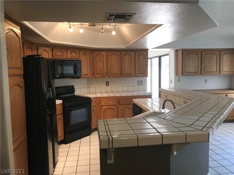 394 Decareo Ct, Henderson, NV 89014 photo 3