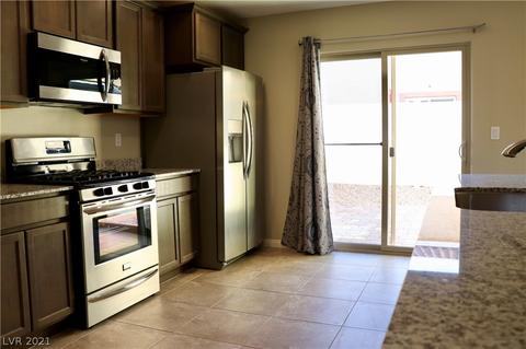 2806 Chetco River St, Laughlin, NV 89029 photo 9