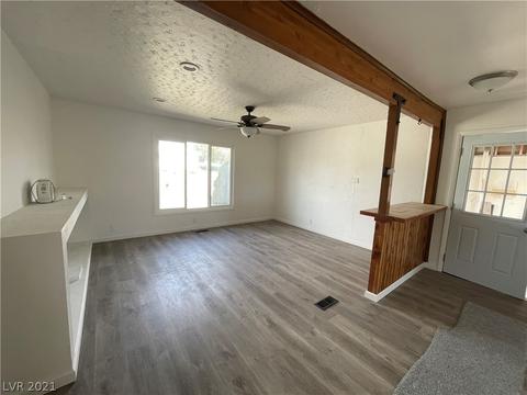 39 Carson Ct, Ely, NV 89301 photo 3