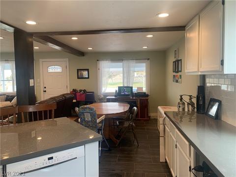 13 Carson Ct, Ely, NV 89301 photo 3