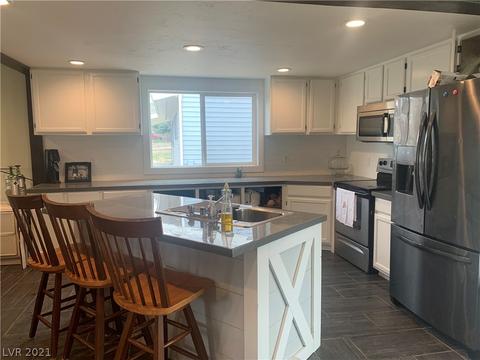 13 Carson Ct, Ely, NV 89301 photo 2