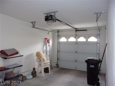 2271 Camel Mesa Dr, Laughlin, NV 89029 photo 2