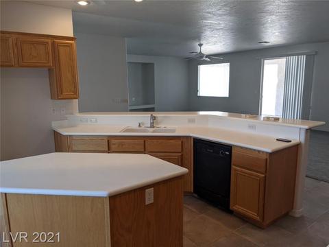 3461 Cottage Thistle Dr, Laughlin, NV 89029 photo 6