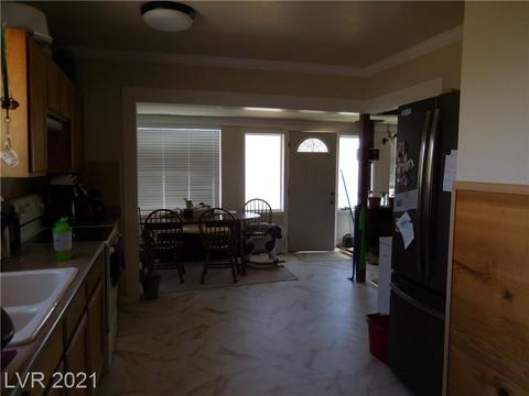 643 Pine St, Ely, NV 89301 photo 6