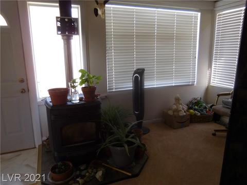 643 Pine St, Ely, NV 89301 photo 9