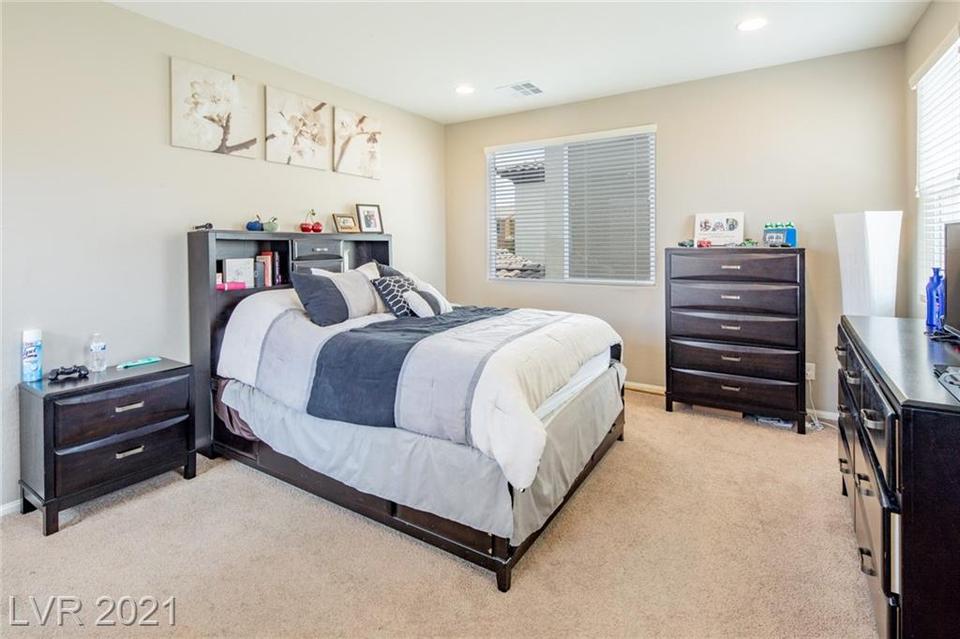  6925 Sunrise Crest Dr, Las Vegas, NV 89142 photo 16