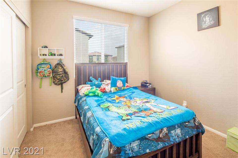  6925 Sunrise Crest Dr, Las Vegas, NV 89142 photo 22