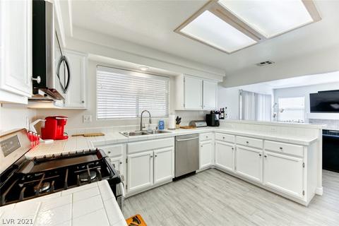 2157 Eaglecloud Dr, Henderson, NV 89074 photo 9