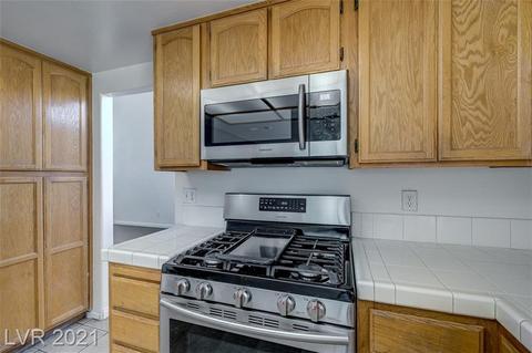 2380 Millcroft Dr, Henderson, NV 89074 photo 8