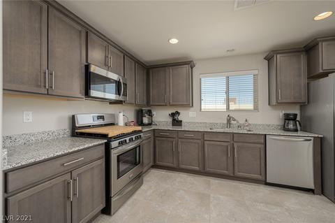 2810 Chetco River St, Laughlin, NV 89029 photo 10