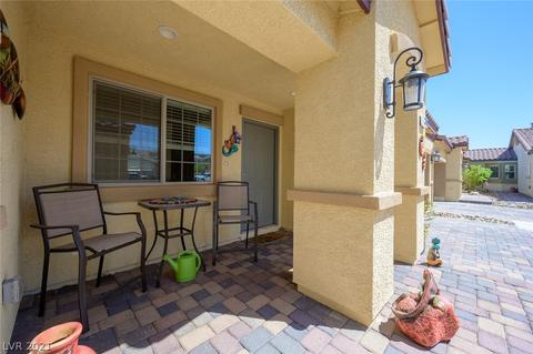 2810 Chetco River St, Laughlin, NV 89029 photo 4