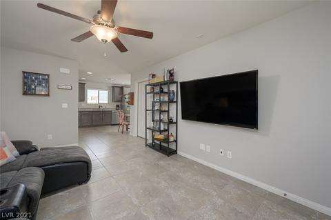 2810 Chetco River St, Laughlin, NV 89029 photo 8