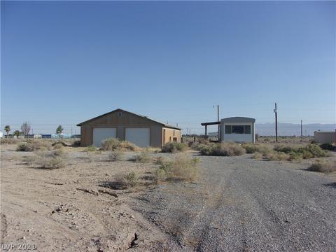 1361 W Hardy Ln, Pahrump, NV 89048