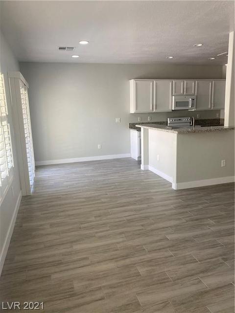 7859 Lyrebird Dr, North Las Vegas, NV 89084
