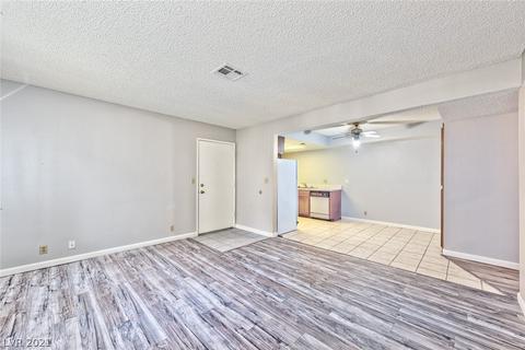 1701 E Katie Ave #85, Las Vegas, NV 89119 photo 4