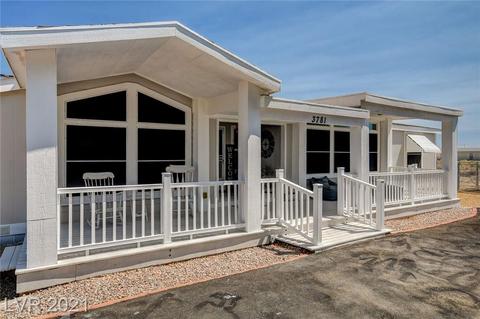 3781 Tahachapi Ave, Pahrump, NV 89048
