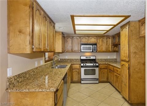 456 E Barker Blvd, Big Bear City, CA 92314 photo 9