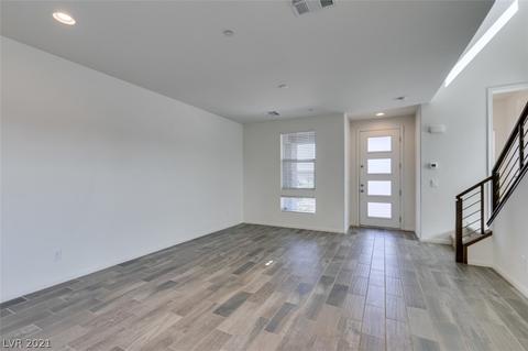 981 E Sunset Rd, Henderson, NV 89011 photo 5